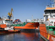 Bloomberg: Русия изнася рекордно количество петрол, но не може да печели достатъчно