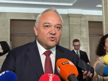 Парламентът изслушва Демерджиев за обществените поръчки