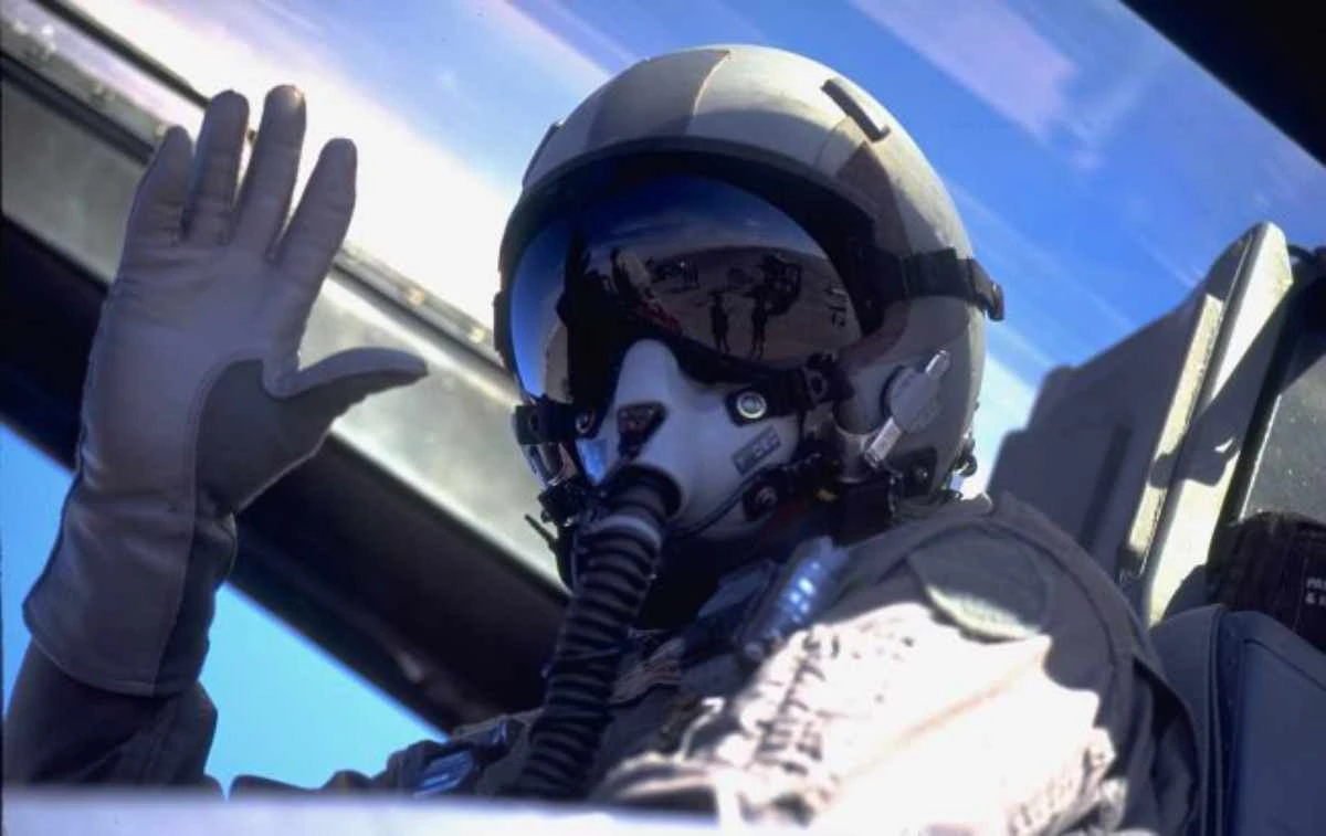 Командирът на ВВС на ВСУ: Украинските пилоти на F-16 постигнаха исторически резултати