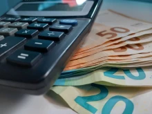 Правителството изтегли нов дълг от 2,25 млрд. евро