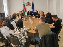 Министър Енчо Керязов обсъди с обществените медии възможностите за повече спорт в ефира