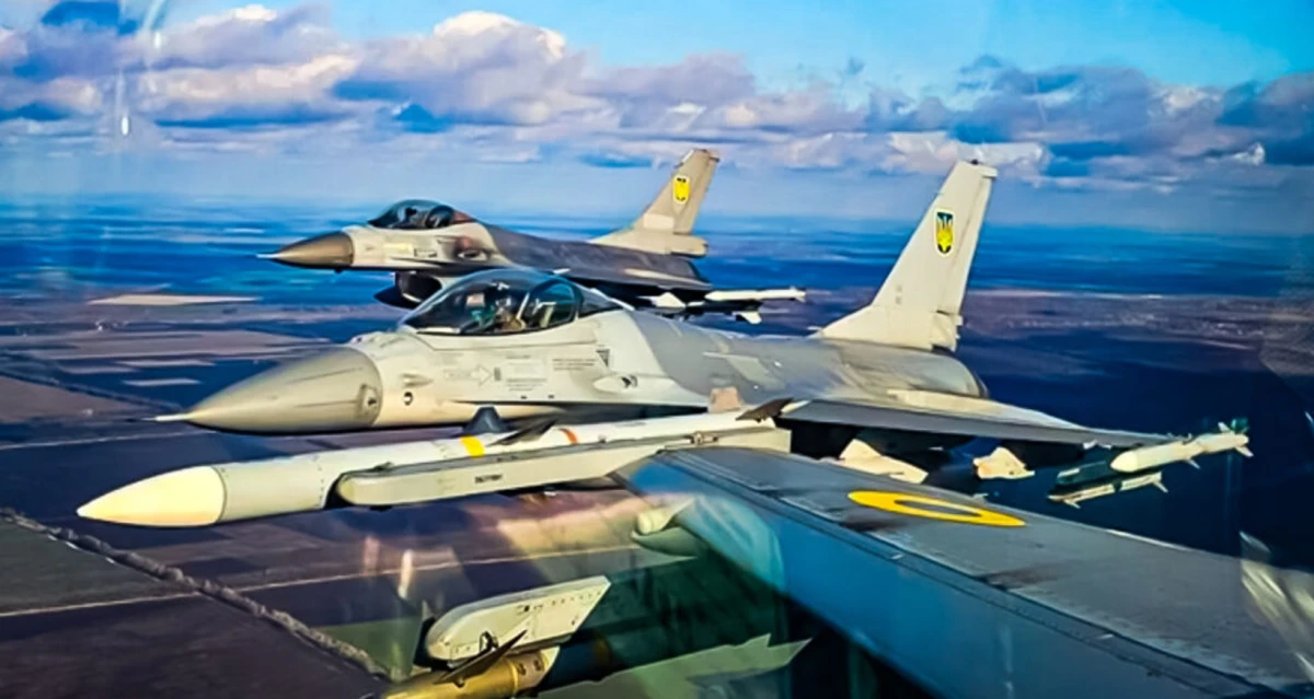 WSJ: Украйна може да остане без изтребители F-16 до края на годината