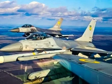 WSJ: Украйна може да остане без изтребители F-16 до края на годината