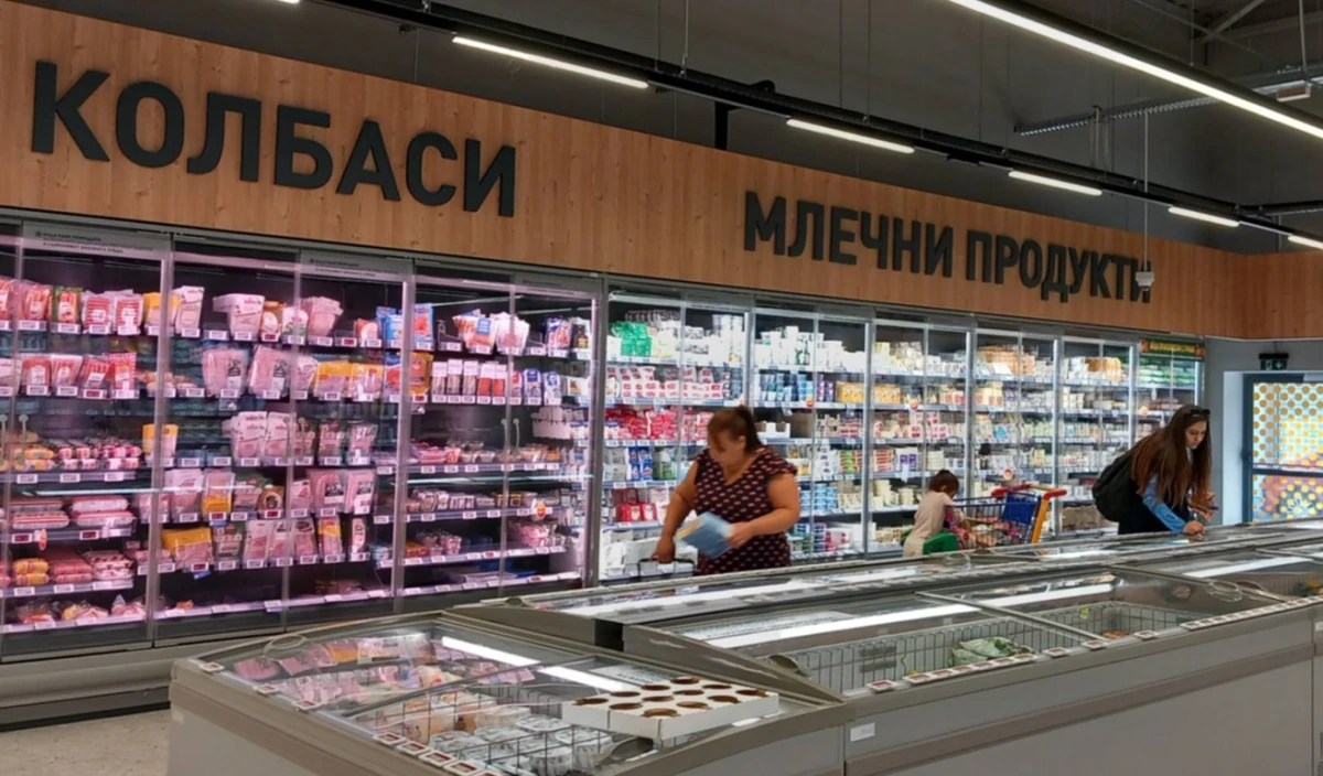 От "Възраждане" отново поставиха въпроса за цените на храните и горивата – настояват за изслушване на КЗП, КЗК и ДКСБТ
