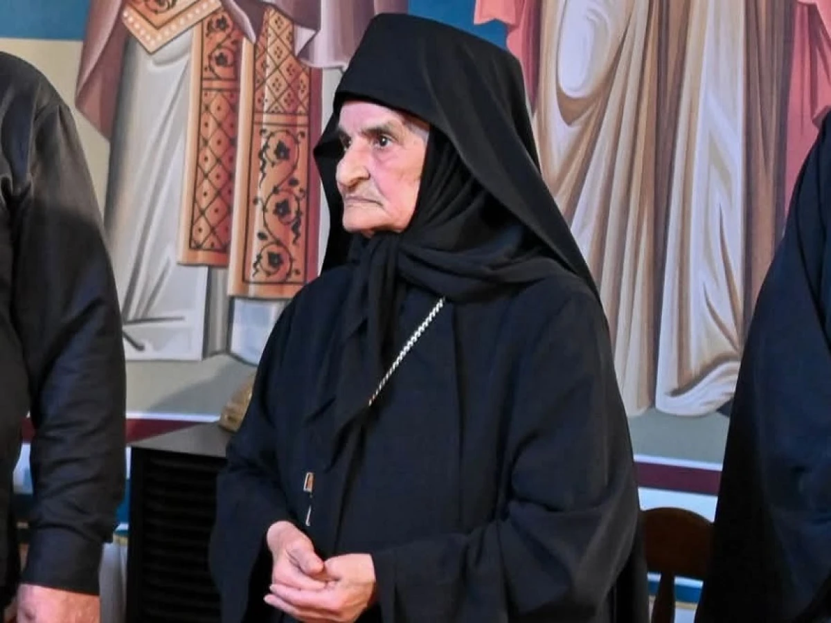 Почина сестра Христина, игумения на манастира "Св. вмчк Пантелеймон" над Смолян