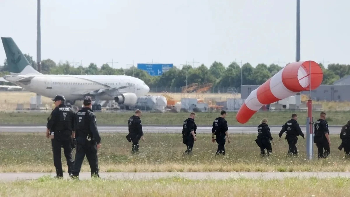 The Telegraph разкри кой може да стои зад подготовката на атентата срещу Ан-124 в Лайпциг