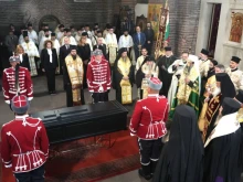 Положиха тленните останки на цар Самуил в "Света София"