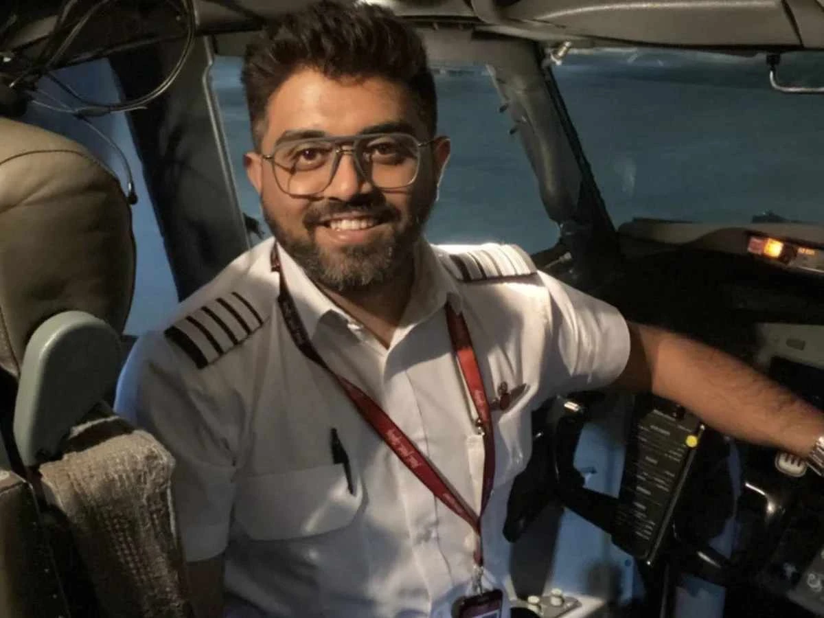 Разкрития след драмата със самолета на Flydubai: Капитанът разказа как е оцелял след атаката в кабината