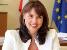 Социалният министър: Целта ми ще е  минималната работна заплата да бъде с максималния размер - 672,80 евро