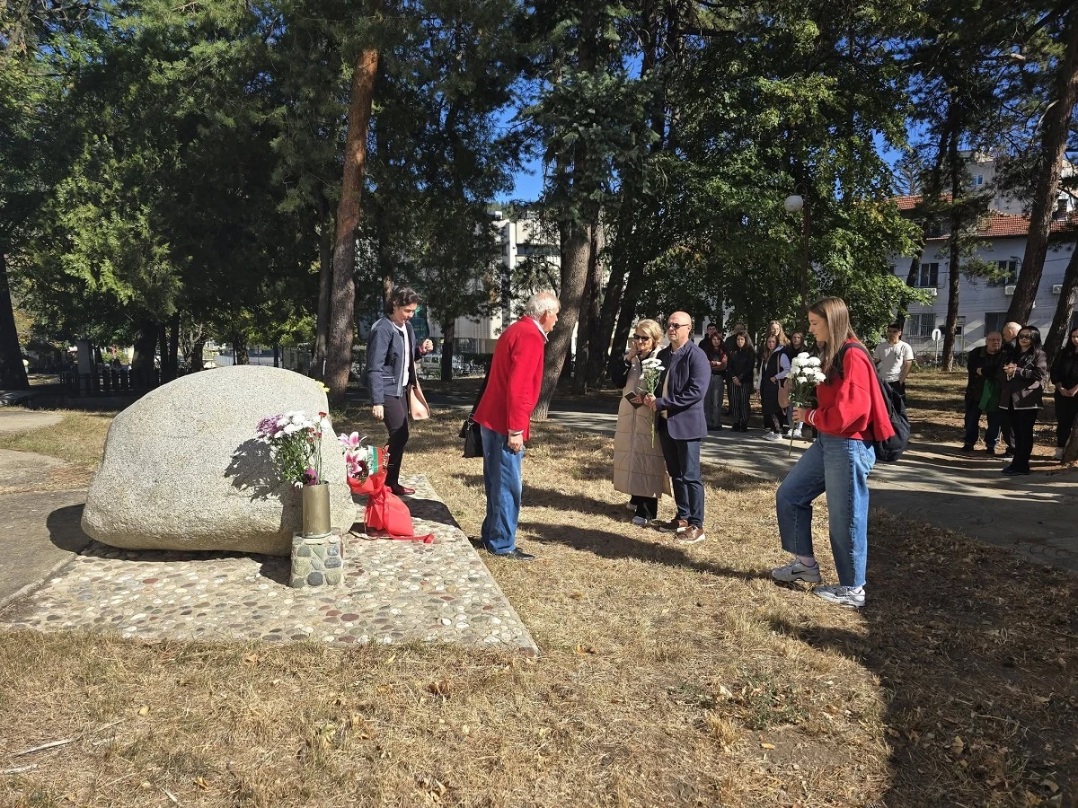Дупница почете 114 години от гибелта на героя подпоручик Борис Змияров