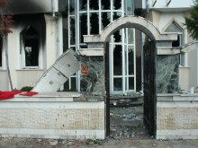 Полицията и днес ще копае у Рашкови