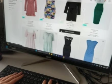 КЗК проверява онлайн платформи и търговци с цел оглед на конкуренцията