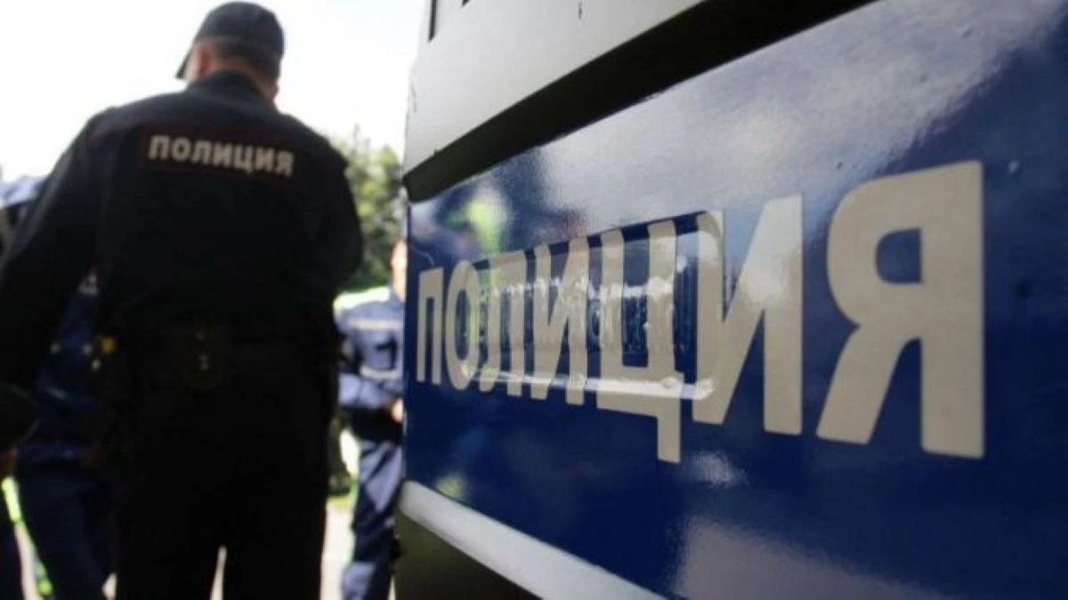 Мъж хвърли тесла по 64-годишна жена в Софийско