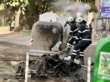 Пожар изпепели контейнер за битови отпадъци в Русе