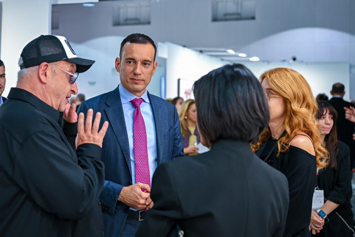 27 галерии от осем държави участват в Sofia Art Fair 2026, Васил Терзиев откри събитието