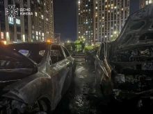 Ракетна атака в Киев без предупреждение за въздушно нападение. Има разрушения и жертви