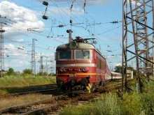 Влак помете кола на жп прелез в Монтанско, шофьорът е загинал на място