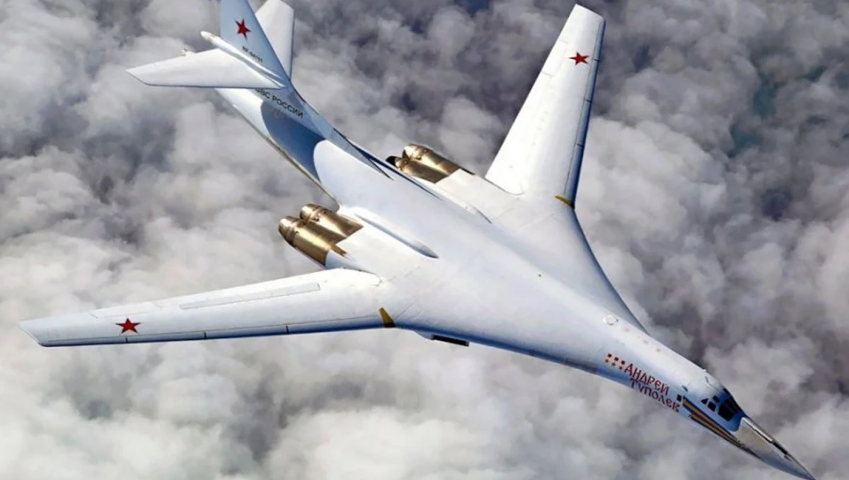 Русия възстанови стратегическия бомбардировач Ту-160М от нулата