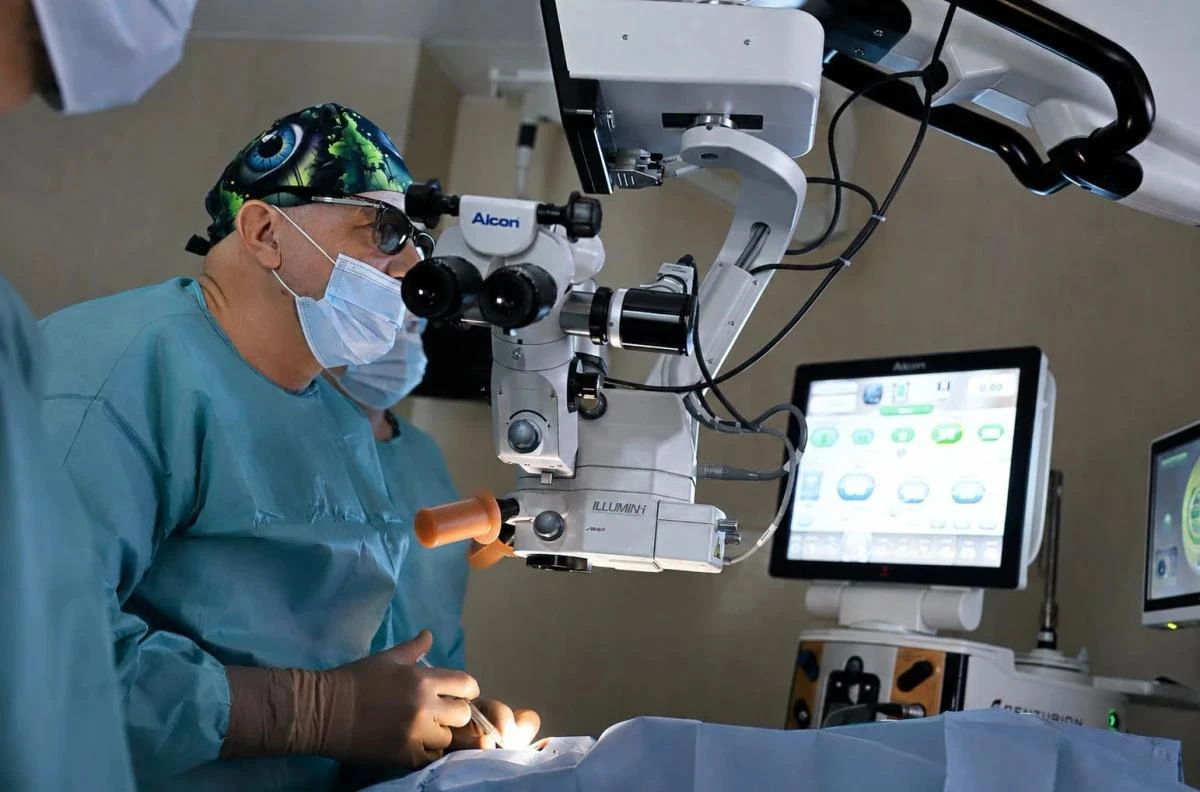 Болка, сълзене и зачервяване на очите: Кога да потърсим офталмолог и какво поема НЗОК?