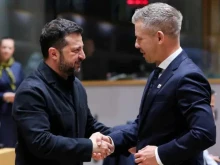 Зеленски проведе първата си среща с унгарския премиер при закрити врати