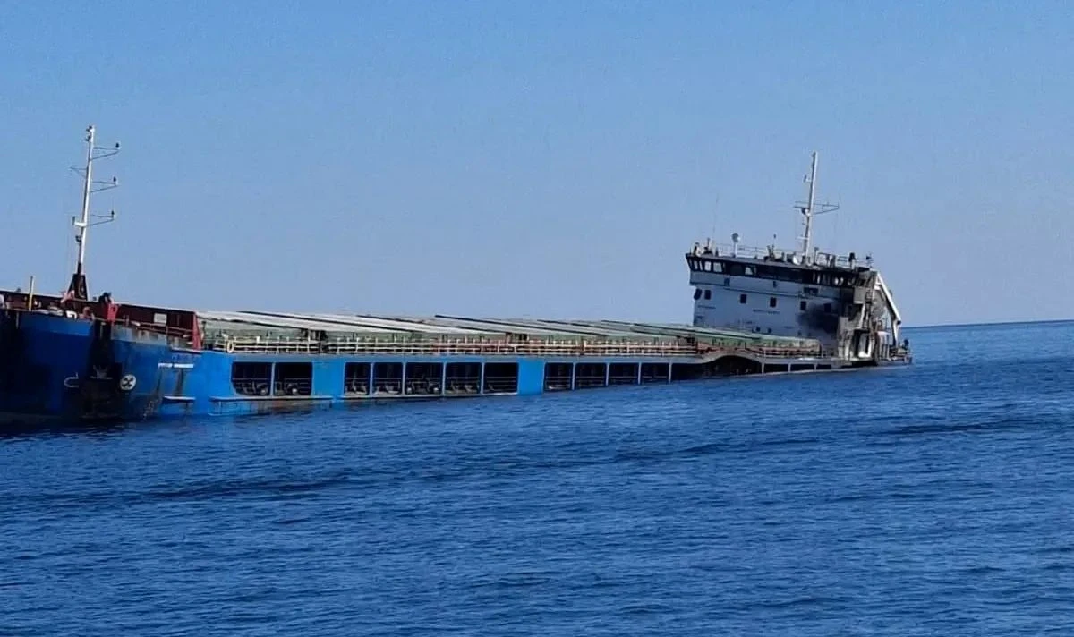 Прокуратурата разследва нападението на кораба "Челси - 3" в Черно море