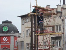 Демонтираха паметника на Филип Македонски от Главната