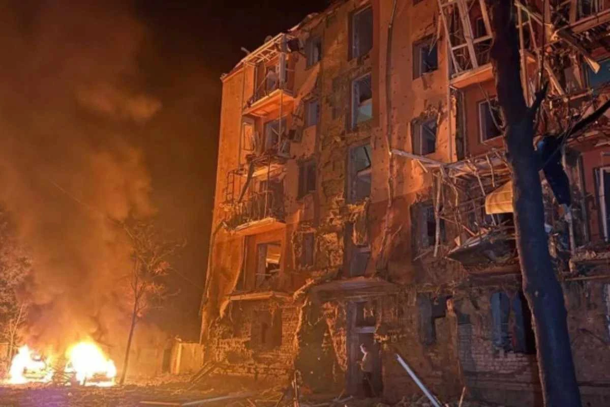 Русия нанесе ракетни удари по Запорожие и Кривой Рог, има ранени