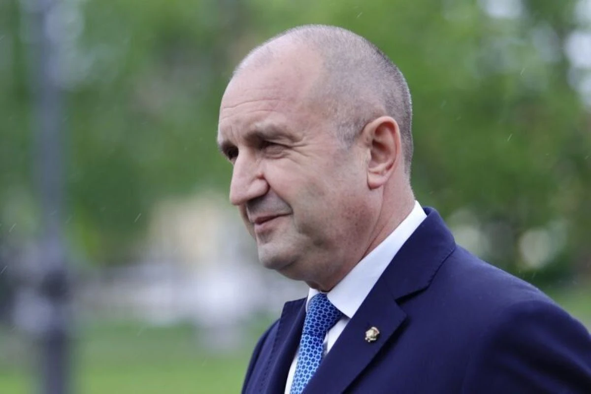 Китайският външен министър ще се срещне с Радев
