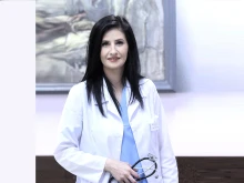 Доц. Елена Арабаджиева: Не всяка бучка е рак, но отложените прегледи струват живот