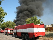 Един пожарен и два аварийно-спасителни автомобила са изпратени на мястото на инцидента в Пловдивско