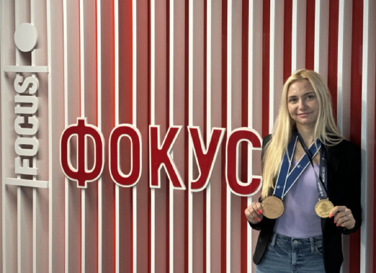 Йоана Илиева отново в Топ 3 на света във фехтовката