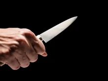 Намушканото в Карнобат дете е с прободни рани по 10 см, провинението не е първо за нападателя