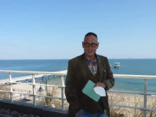 Предлагат Любен Дилов - син за "Почтен гражданин" на Бургас