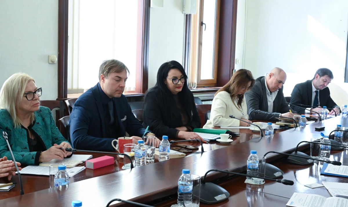 България осигурила правна помощ на 12 287 деца бежанци