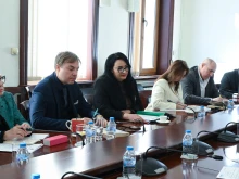 България осигурила правна помощ на 12 287 деца бежанци
