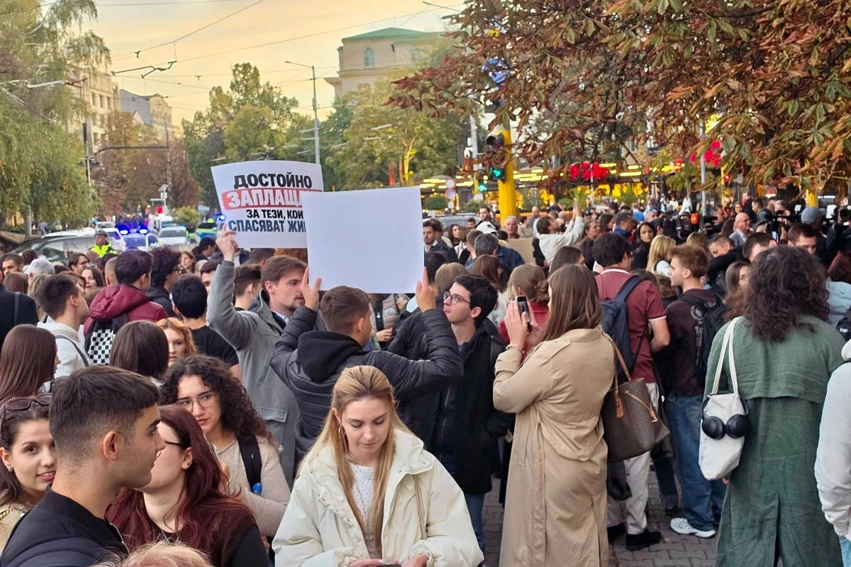 Младите лекари отново на протест: Думите за подкрепа трябва да се превърнат в реални промени