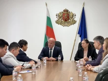 Министър Керязов обсъди възможностите за сътрудничество с представители на Република Казахстан