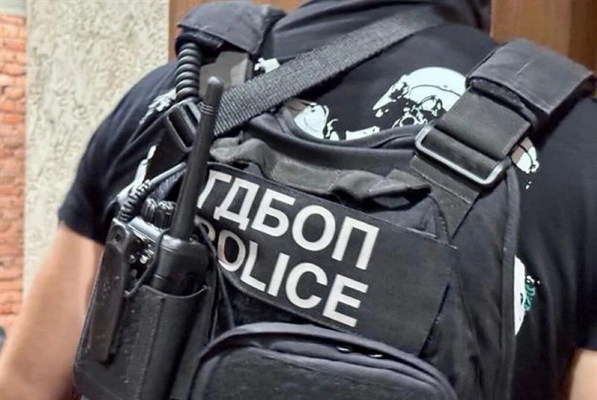 ГДБОП задържа 57-годишен мъж с архив от 13 GB файлове със сексуална злоупотреба с деца