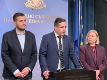 Божанов: Йотова е помилвала и друг осъждан три пъти за наркотици, за когото има данни, че реже уши