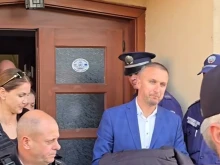 Изведоха с белезници кмета на Община Белица Радослав Ревански