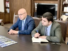 Кметът на Русе и посланик Елмар Маммадов обсъдиха съвместни инициативи в културата, образованието и туризма