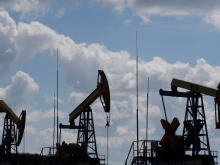 Reuters: Цената на руския петрол надхвърли с 60 процента очакванията на Кремъл
