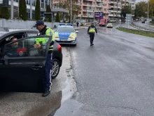Патрулките във Великотърновско вече ще се движат с постоянна светлинна сигнализация, вижте причината