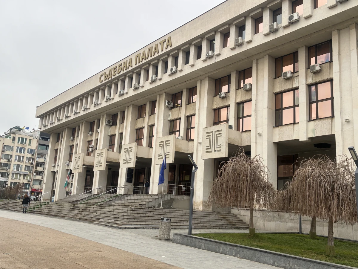 Втори ден бургаските прокурори гласуват за нови членове на ВСС