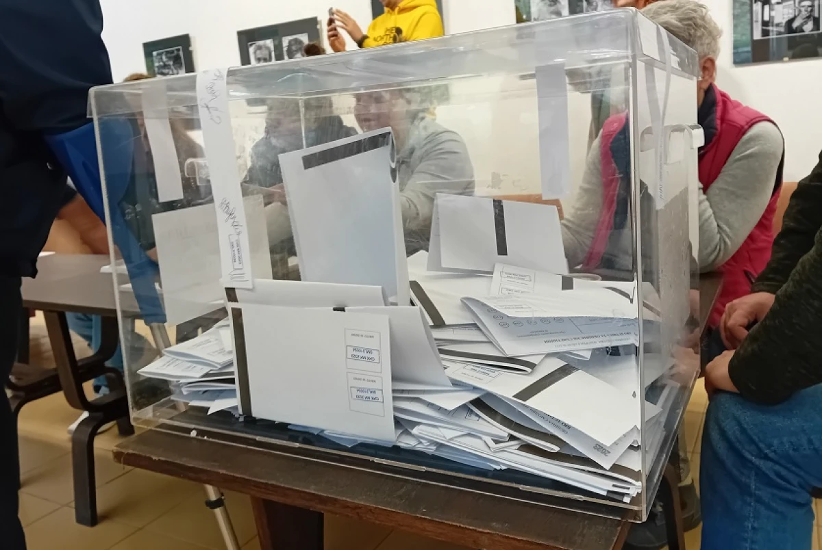 Близо 7 % е активността на президентските избори в Смолянско към 11:00 часа