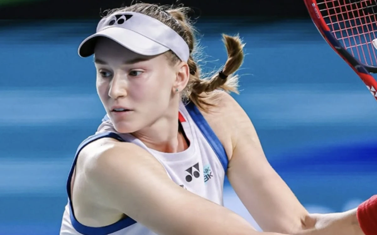 Елена Рибакина триумфира в Нинбо след експресна победа над Лейла Фернандес