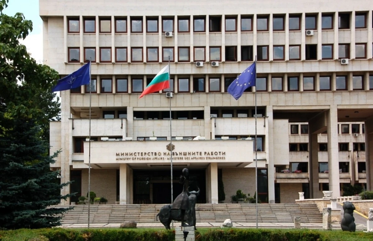 МВнР съобщи: Приключиха изборите зад граница
