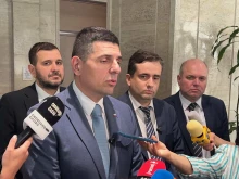 Мирчев: Радев няма аргумент защо да се гласува за Йотова, тя не предлага нищо отвъд соцносталгията