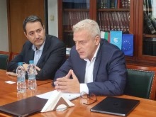 "Синя България": Йотова олицетворява популистки и левичарски модел! Трябва да дадем отпор на балотажа!