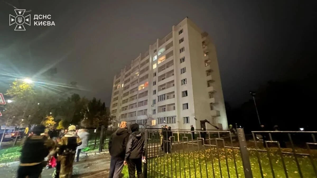 Балистични ракети удариха Киев, има жертва, ранени и разрушения
